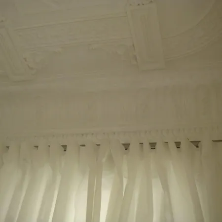 ホテル Res Dublin 2*
